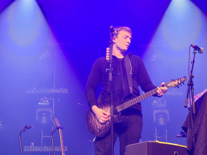 File:Timothy Collins Franklin Music Hall Philadelphia 5 20231008 182439.jpg