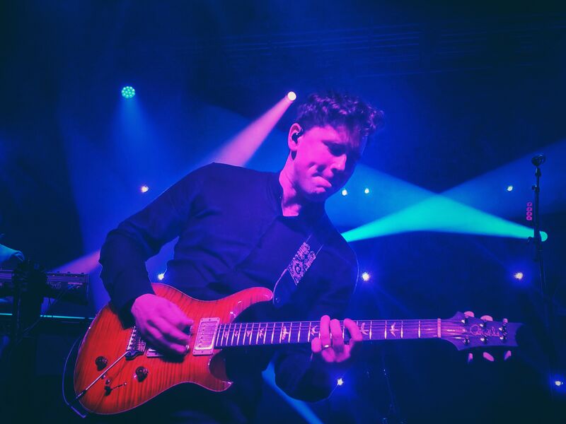 File:Timothy Collins Franklin Music Hall Philadelphia 69 20231008 212803-01.jpg