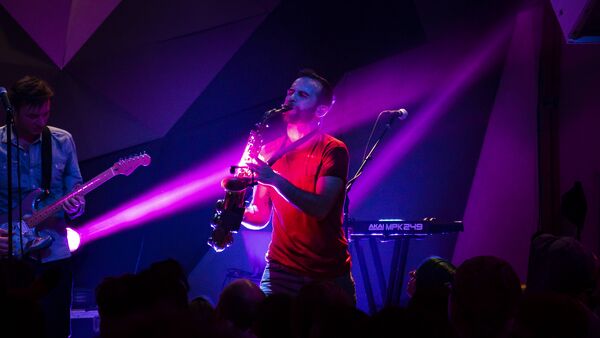 Chris hahn holocene portland or 20180930 sax7.jpg