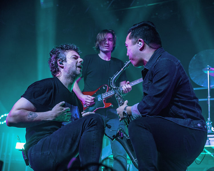 File:220324 Nightly Midnight BrooklynSteel ElissaEbersold sm (21).png