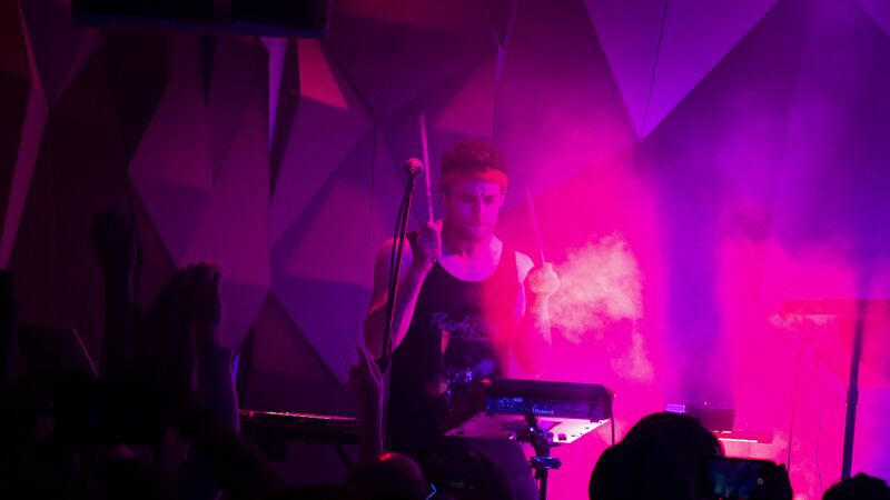 File:Chris hahn holocene portland or 20180930 tim1.jpg