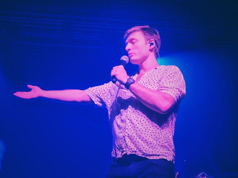 File:Timothy Collins Franklin Music Hall Philadelphia 52 20231008 215108-01.jpg